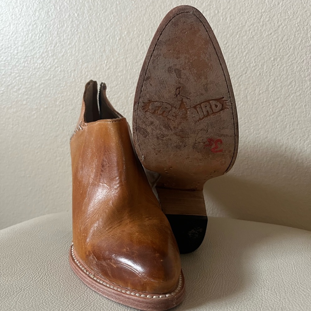 Freebird by Steven Steel Distressed Tan Leather Ankle Booties Women’s Size 10 - Picture 10 of 10